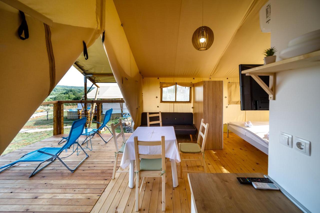 Krk Glamping Village Luxe tent Brusici
